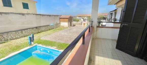 Вилла с 6 комнатами в Джульяно ин Кампанья, Италия № 41995 20