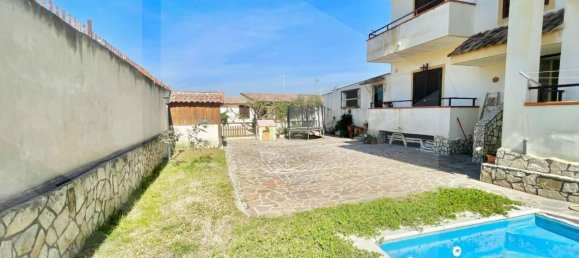 Вилла с 6 комнатами в Джульяно ин Кампанья, Италия № 41995 3