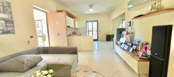 Вилла с 6 комнатами в Джульяно ин Кампанья, Италия № 41995 6