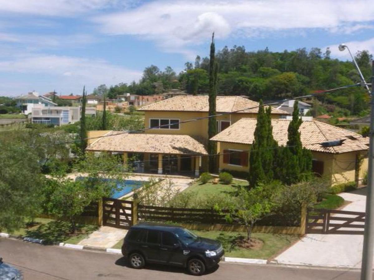 Дом с 4 спальнями в Сан-Паулу, Бразилия № 586979