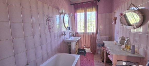 3 Schlafzimmer Haus in Flize, France, Nr. 220943 16