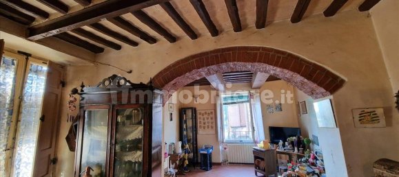 3 bedrooms Apartment in Siena, Italy No. 127696 3