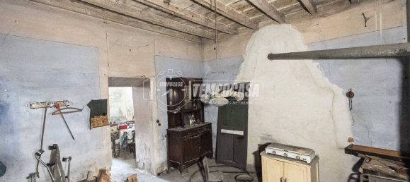 2 Schlafzimmer Haus in Lurago d'Erba, Italy, Nr. 74581 21