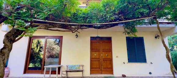 4 bedrooms Villa in Chiusi, Italy No. 53477 32