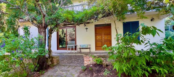 4 bedrooms Villa in Chiusi, Italy No. 53477 23