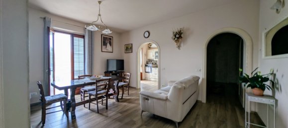 6 chambres Maison à Quarrata, Italy No. 334831 2