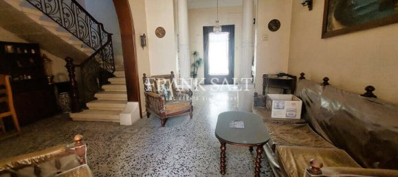 5 bedrooms House in Qormi, Malta No. 2535 3