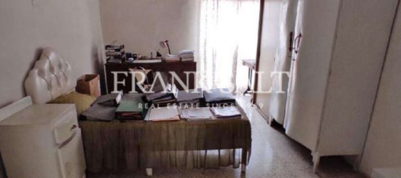 5 bedrooms House in Qormi, Malta No. 2535 8