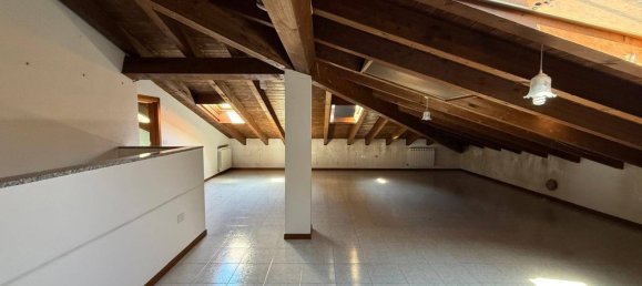 4 bedrooms Apartment in Castelfranco Emilia, Italy No. 339841 15