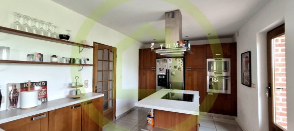 5 bedrooms House in Bousies, France No. 56015 16