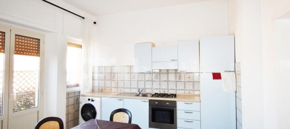 Apartamento de 4 habitaciónes en Olbia, Italy No. 7554 5