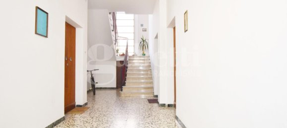 Apartamento de 4 habitaciónes en Olbia, Italy No. 7554 3