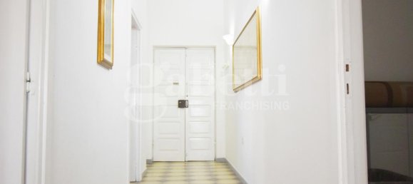 Apartamento de 4 habitaciónes en Olbia, Italy No. 7554 19