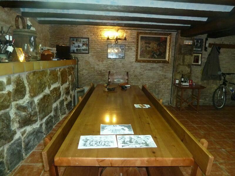 45m² Commercial property in Chartered Community of Navarre, Spain No. 32304