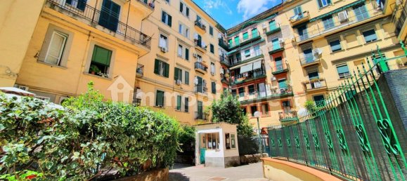 2 bedrooms Apartment in Naples, Italy No. 260895 10