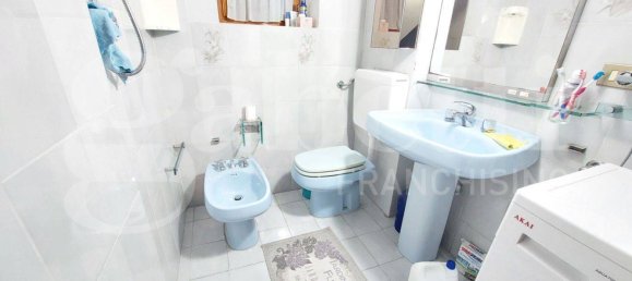 3 bedrooms House in Tortoreto, Italy No. 171199 26