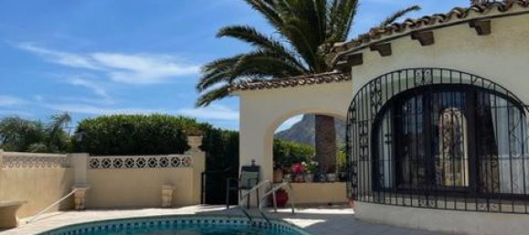 4 bedrooms Villa in Calpe, Spain No. 11205 2