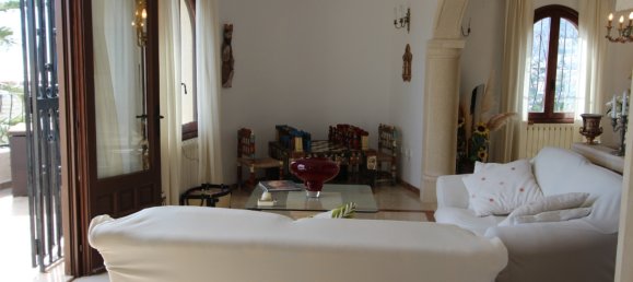 4 bedrooms Villa in Calpe, Spain No. 11205 12