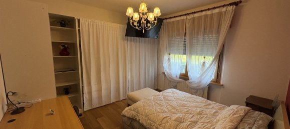 Apartamento de 8 habitaciónes en Udine, Italy No. 12301 4