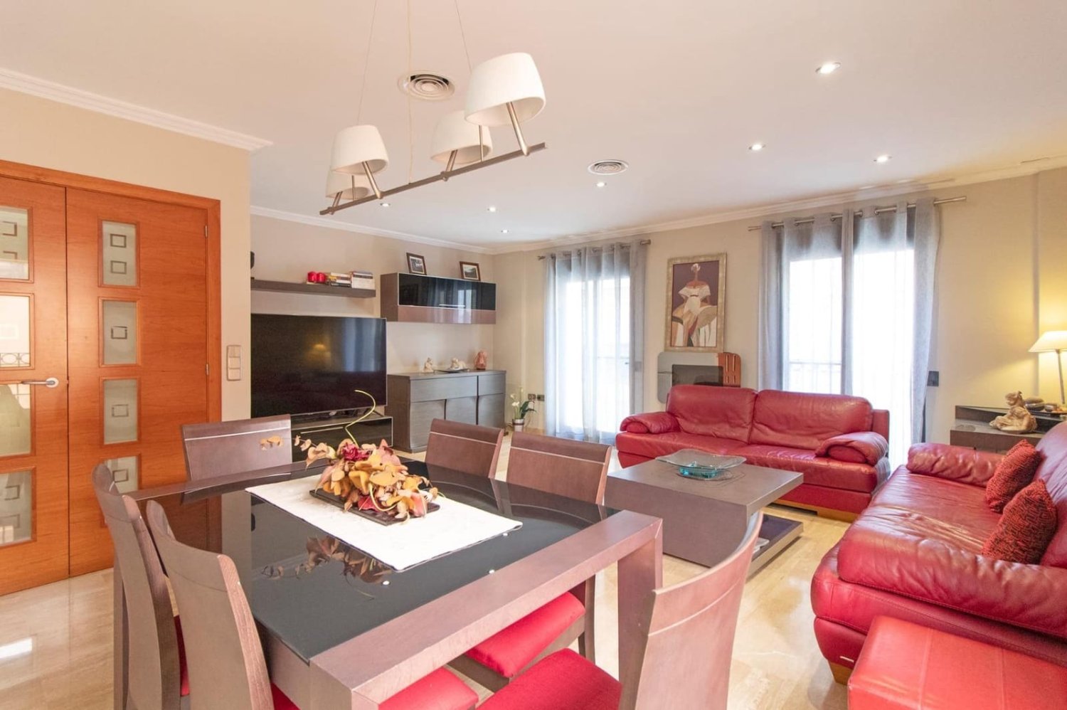 Adosado de 4 dormitorios en Llíria, Spain No. 242999