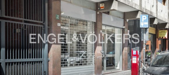 315m² Commercial property in Bologna, Italy No. 261192 9