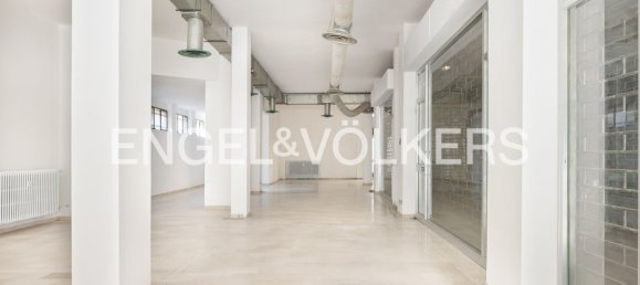 315m² Commercial property in Bologna, Italy No. 261192 2