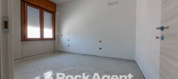 4-Zimmer Gewerbliche Immobilie in Casarano, Italy, Nr. 313479 18
