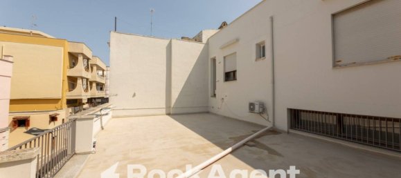 4-Zimmer Gewerbliche Immobilie in Casarano, Italy, Nr. 313479 21