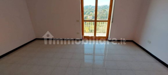 Apartamento T3 em Salerno, Italy N.º 120372 4