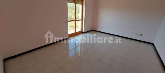 Apartamento T3 em Salerno, Italy N.º 120372 16
