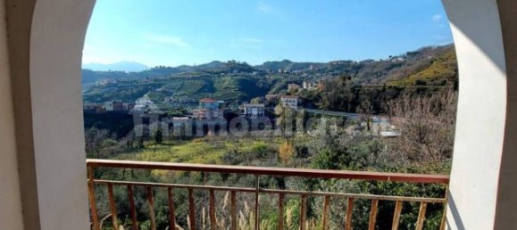 Apartamento T3 em Salerno, Italy N.º 120372 6