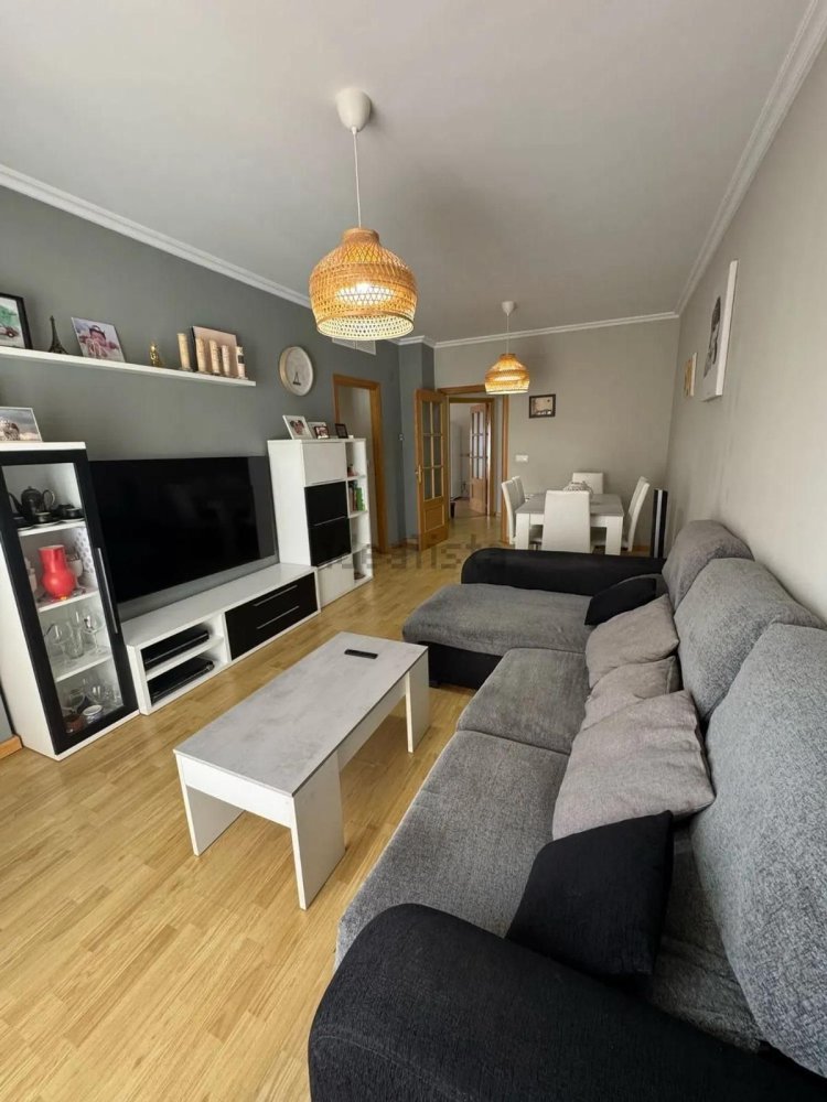 Apartamento de 3 dormitorios en Mérida, Spain No. 168960