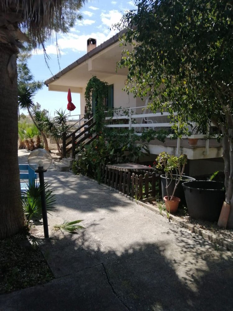 8 غرف نوم فيلا في Cattolica Eraclea, Italy رقم 387776