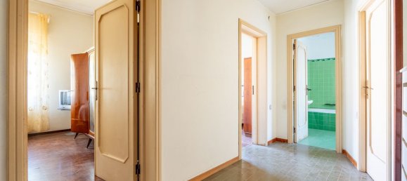 Villa de 15 dormitorios en Sarroch, Italy No. 355052 20