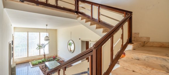 Villa de 15 dormitorios en Sarroch, Italy No. 355052 8