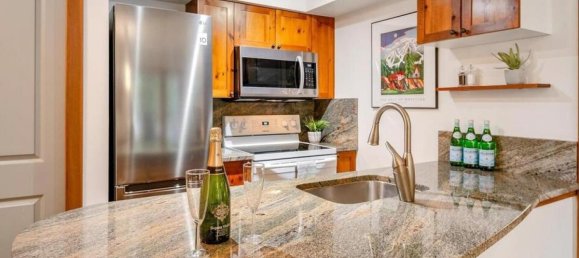 2 bedrooms Condo in British Columbia, Canada No. 1236 9