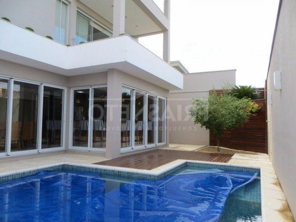 Casa de 4 dormitorios en Sao Paulo, Brazil No. 499728