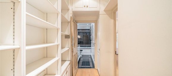 2 bedrooms Apartment in London, United Kingdom No. 12863 18