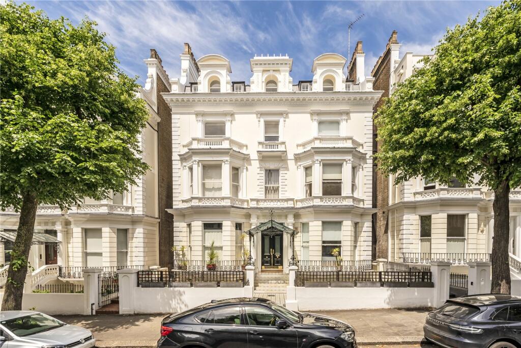 2 bedrooms Apartment in London, United Kingdom No. 12863