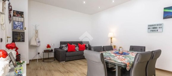 3 Schlafzimmer Wohnung in Rome, Italy, Nr. 373501 4