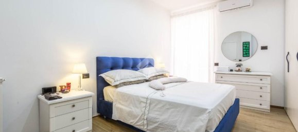 3 Schlafzimmer Wohnung in Rome, Italy, Nr. 373501 12