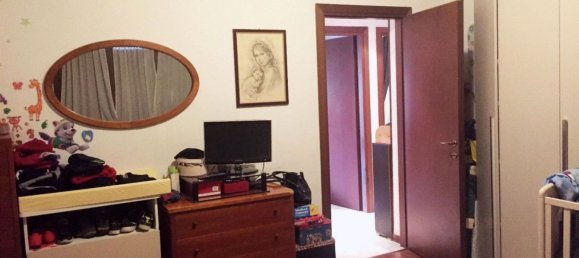 Apartamento de 2 divisões em Bresso, Italy N.º 9362 5