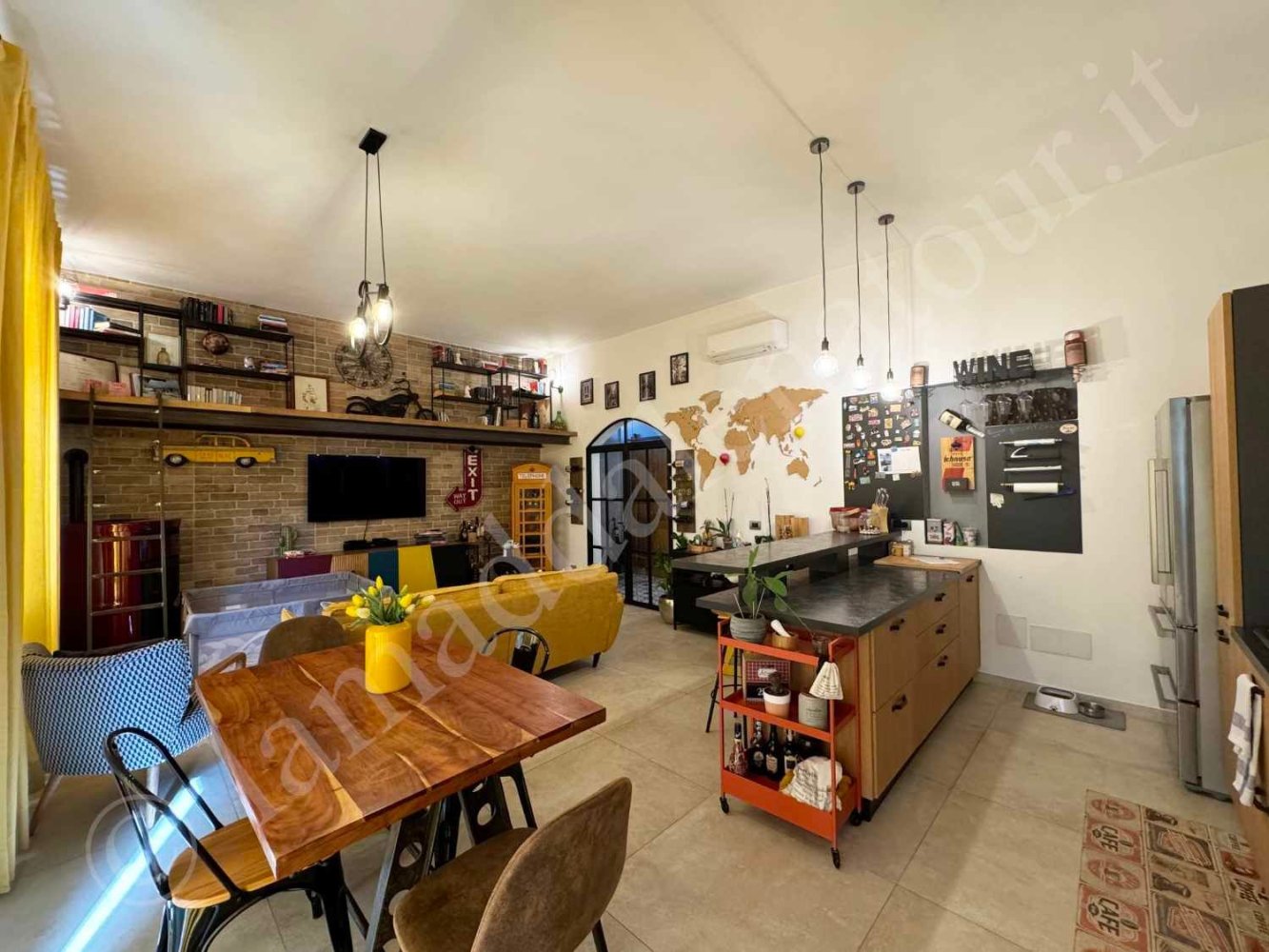 5 rooms Apartment in La Maddalena, Italy No. 159234