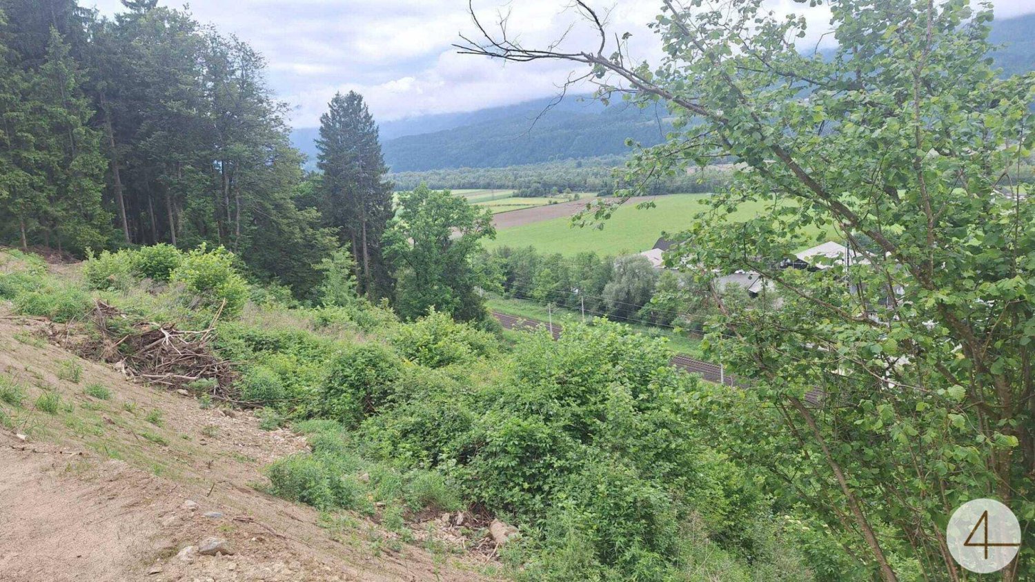1500m² Land in Ferndorf, Austria No. 141866