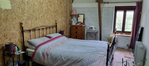 2 bedrooms House in Mayenne, France No. 357631 3