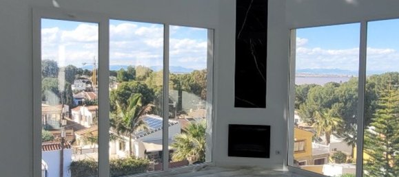 Villa de 6 dormitorios en Torrevieja, Spain No. 184763 3