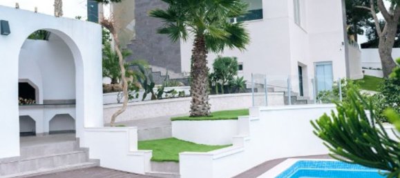 Villa de 6 dormitorios en Torrevieja, Spain No. 184763 13