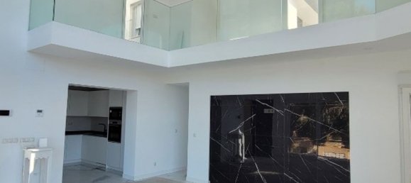 Villa de 6 dormitorios en Torrevieja, Spain No. 184763 4