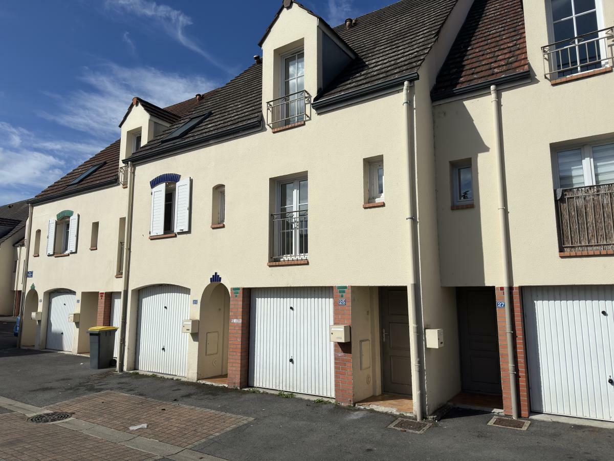 3 bedrooms House in Pont-Sainte-Maxence, France No. 349054