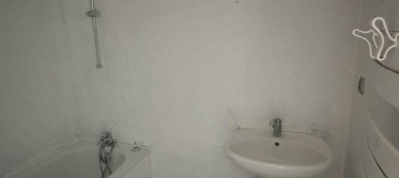 3 bedrooms House in Pont-Sainte-Maxence, France No. 349054 4